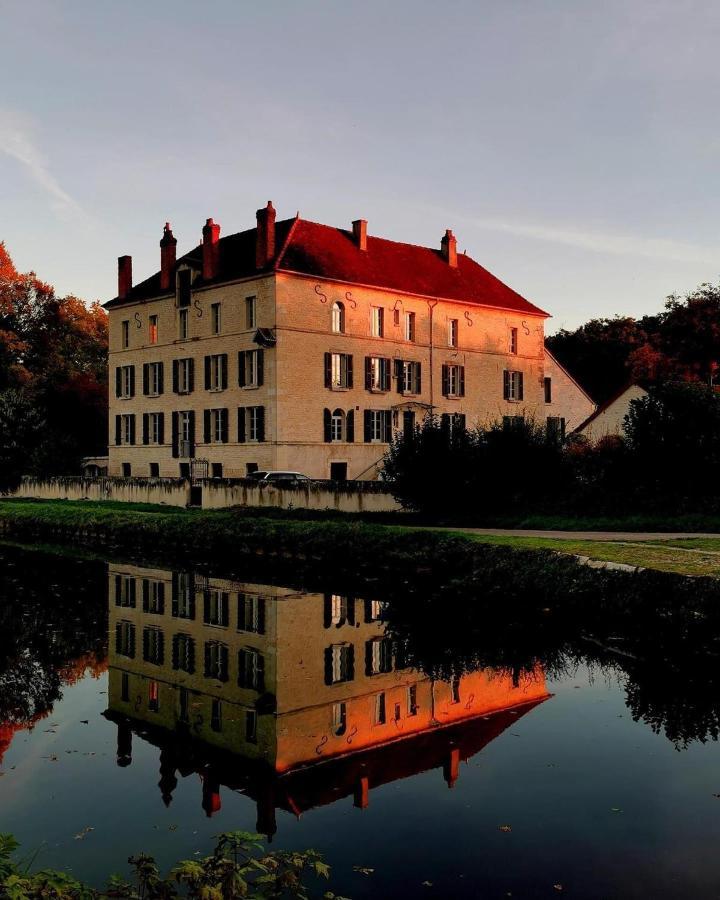 Bed and Breakfast Le Moulin Neuf Ancy-le-Franc Esterno foto